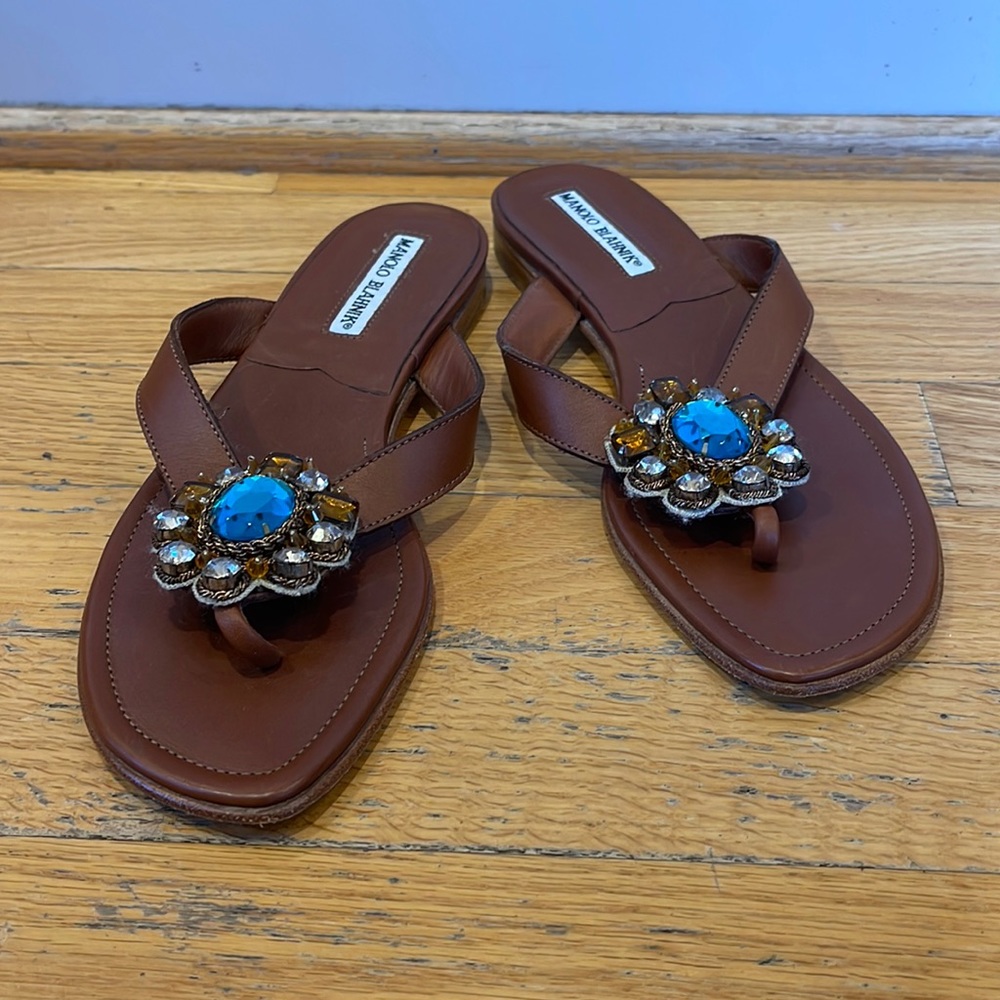 Manolo Blahnik flat jeweled leather brown sandal size  37 1/2